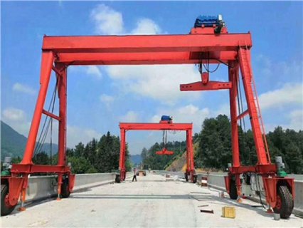 <b>江西萍乡龙门吊租赁160T200T工程用</b>